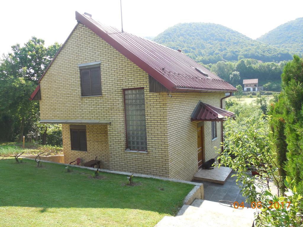 Holiday Home Zbilje Visoko Buitenkant foto